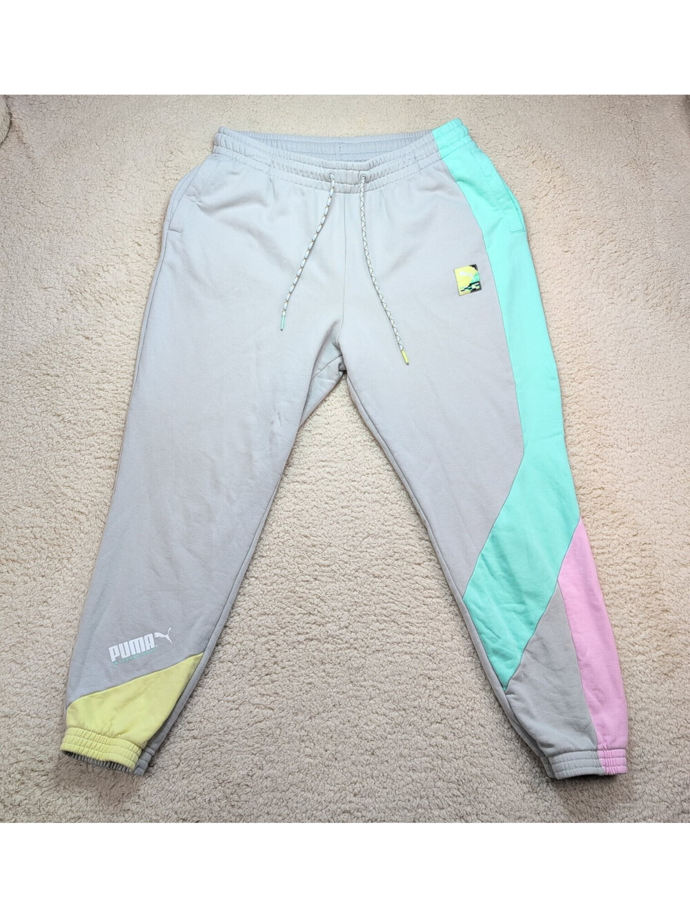 Puma International Sweatpants Women's Size Large Jogger Gray Colorblock 2022